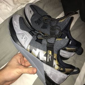 Russel Wilson Nike Trainer Size 13